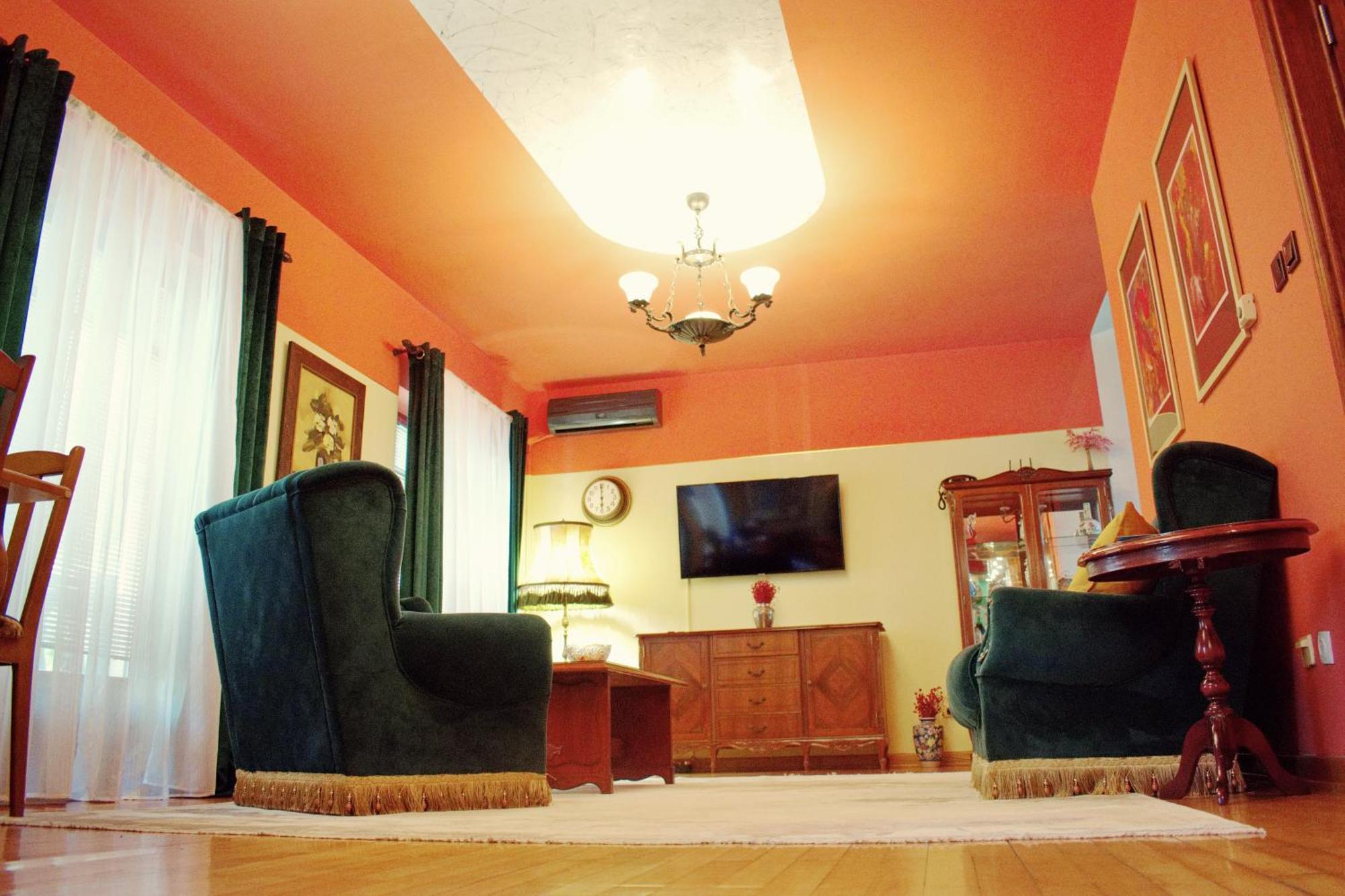 Marilyn Apartments Szendrő Kültér fotó