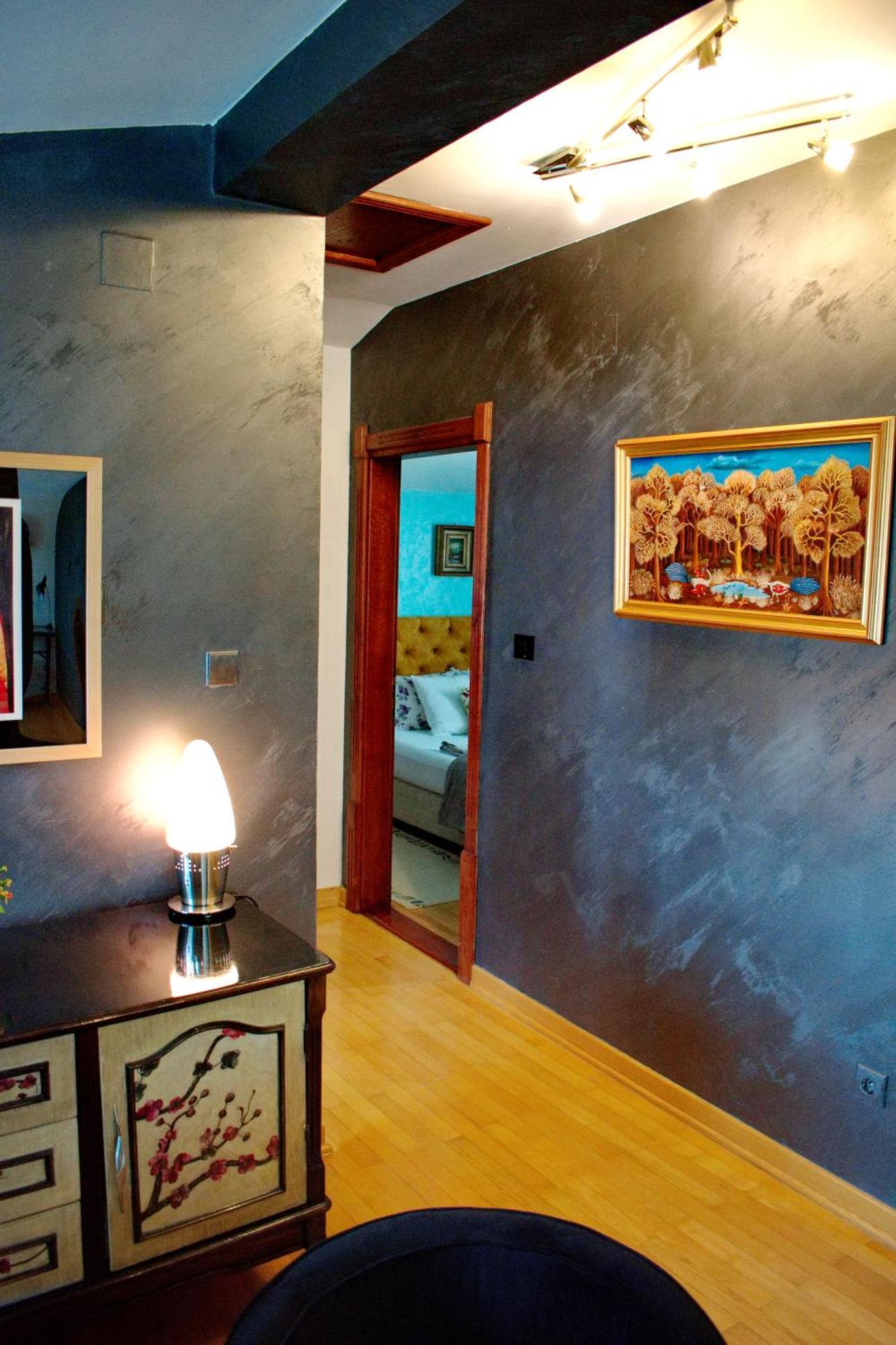 Marilyn Apartments Szendrő Kültér fotó
