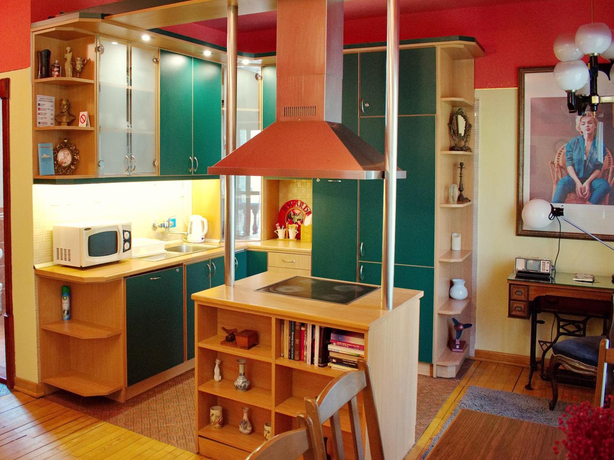 Marilyn Apartments Szendrő Kültér fotó