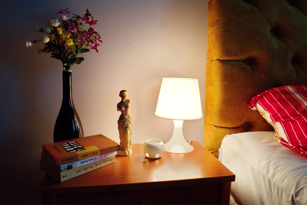 Marilyn Apartments Szendrő Kültér fotó